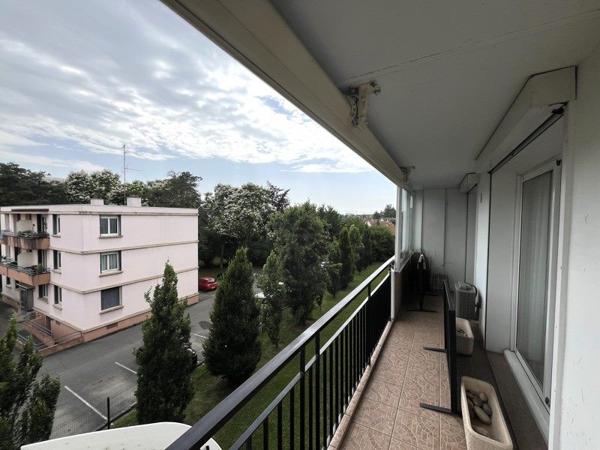 Appartement à vendre |                                       Bron |                                        5 pièces  |  99,4 m²