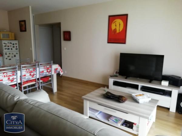 Appartement à vendre 3 pièces 64.6m² Laval (53000)