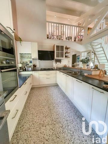 Maison à vendre 6 pièces 197 m² Aytré