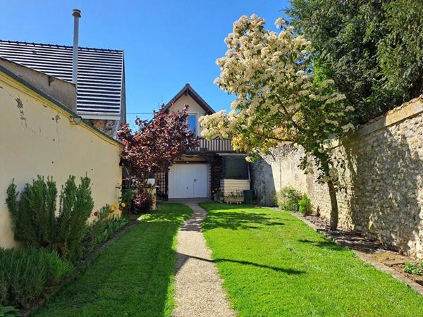 Maison à vendre à Auneau-Bleury-Saint-Symphorien (28700)
