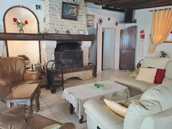 Maison à vendre à Auneau-Bleury-Saint-Symphorien (28700)