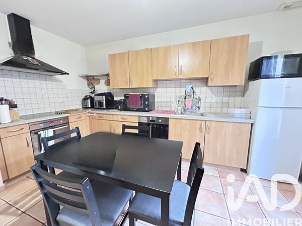 Maison à vendre 5 pièces 100 m² Entraigues-sur-la-Sorgue