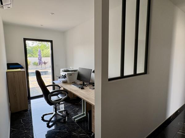 Maison 4 pièce(s) 3 chambre(s) 160 m²