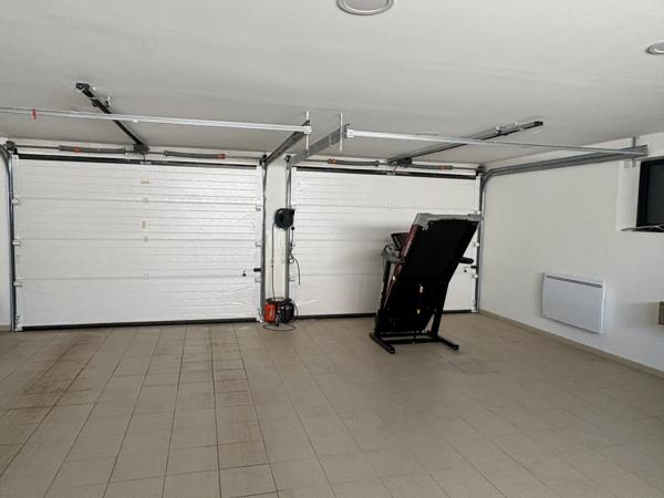 Maison 4 pièce(s) 3 chambre(s) 160 m²