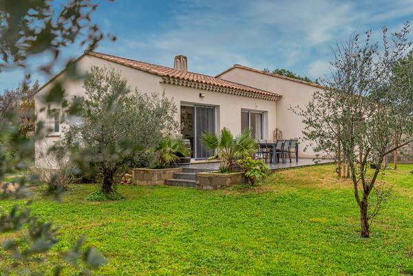 Maison récente à vendre à Carpentras - 4 pièces avec jardin