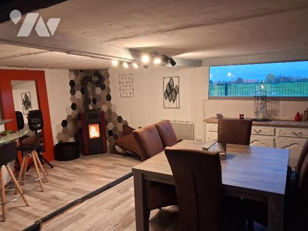 découvrez ce terrain d'agrément de 517m² offrant un cadre agréable et de nombreuses possibilité...