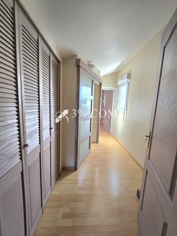 Villa 7 pièce(s) 5 chambre(s) 150 m²