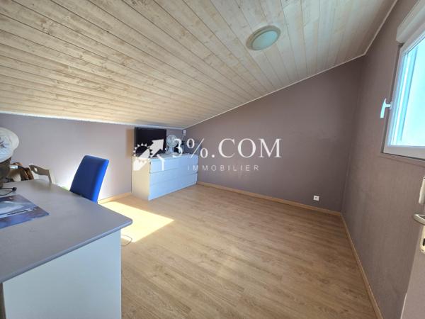 Villa 7 pièce(s) 5 chambre(s) 150 m²