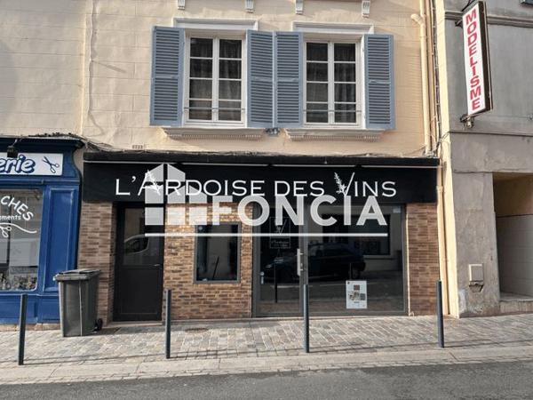 Location Local commercial 2 pièces 44 m² - 34 GRANDE RUE Arpajon 91290