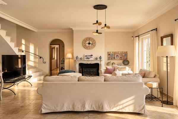Vente Maison de luxe Uzès 5 Pièces 190 m²