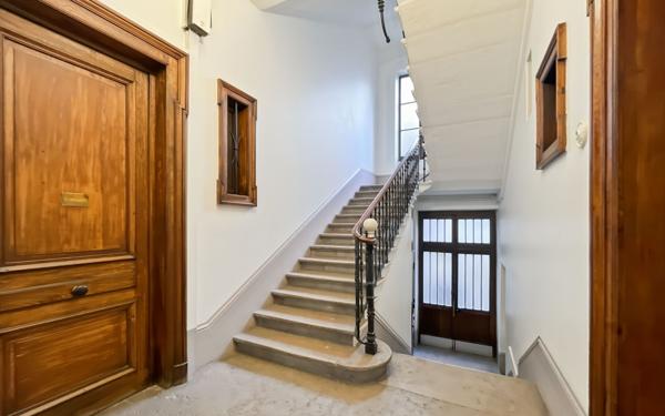 Appartement à vendre    2 pièces • 55,43 m2 Lyon 6