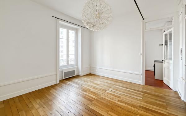 Appartement à vendre    2 pièces • 55,43 m2 Lyon 6