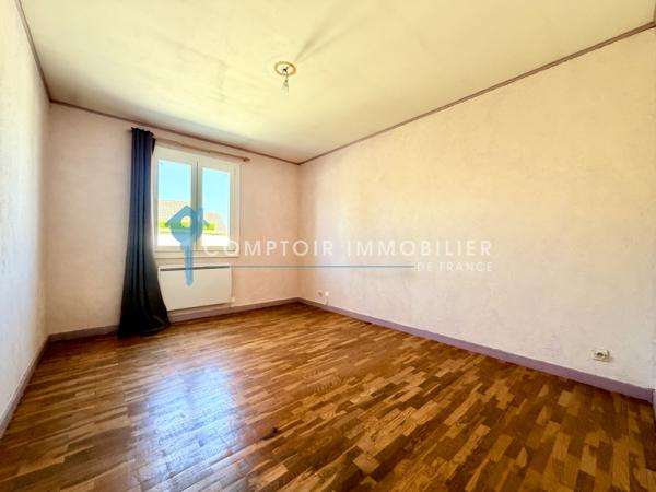 Maison
                                                                                                                                                                                                                                                                                                                        4 pièce(s)                                                                                                                                                                                                          3 chambre(s)                                                                                                                                                                                                          99  m²