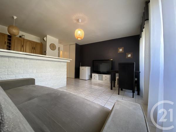 Appartement F1 à vendre  1 pièce - 30,07 m2 OZOIR LA FERRIERE - 77