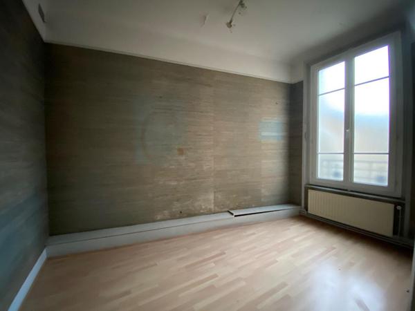 ISSY LES MOULINEAUX - APPART  80m² - 4 pièce(s)