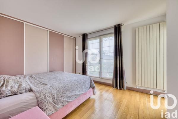 Maison traditionnelle 8 pièces de 340 m² à Champigny-sur-Marne (94500)