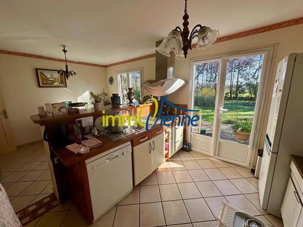 Vente Maison 7 pièces 185 m2 à Sèvres-Anxaumont