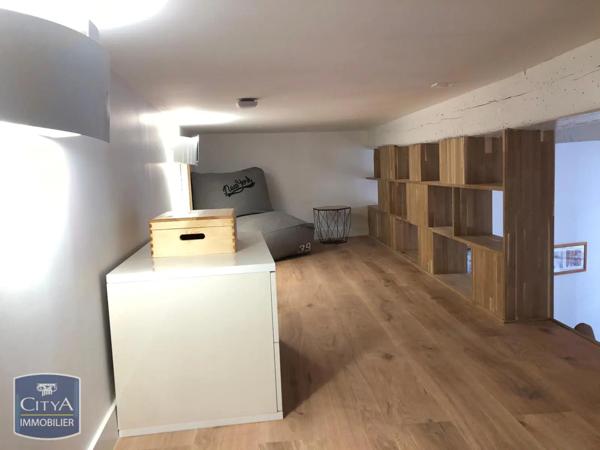 Appartement à louer 2 pièces 51.4m²