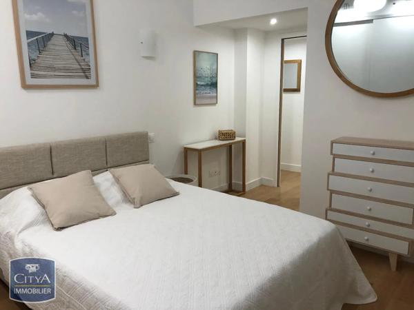 Appartement à louer 2 pièces 51.4m²