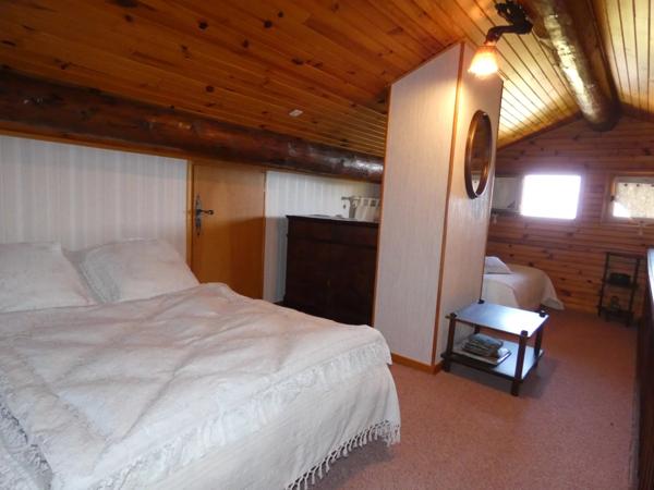 CHALET 118 M2 TERRAIN 2875 M2