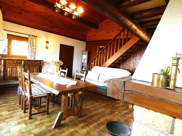 CHALET 118 M2 TERRAIN 2875 M2