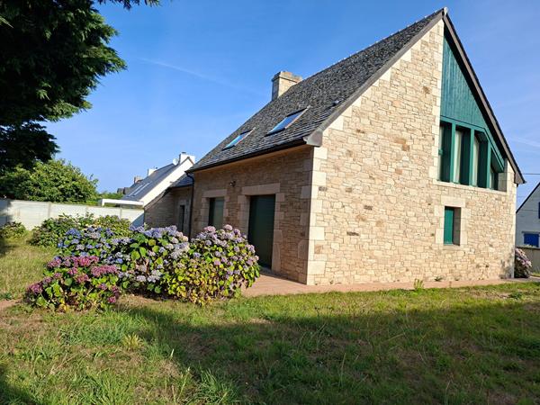 Vente
                Maison143,66 m² - 5 Pièces -
                    CANCALE (35260)