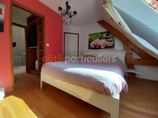 Vente
                Maison143,66 m² - 5 Pièces -
                    CANCALE (35260)