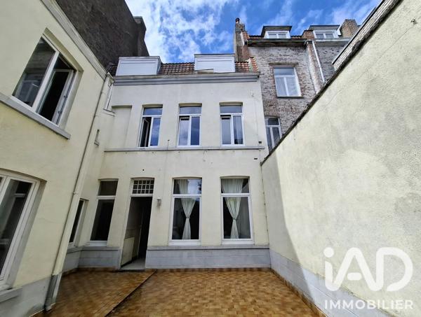 Maison à vendre 10 pièces 238 m² Roubaix