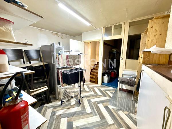 IMMEUBLE DE CARACTÈRE EN PLEIN CENTRE DE FOIX ? RESTAURANT EN ACTIVITÉ ET FORT POTENTIEL