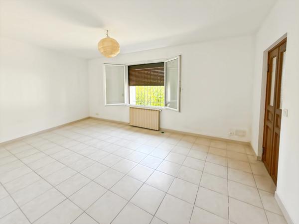 Maison à vendre 5 pièces CASTRIES (34)