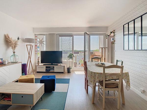 À vendre appartement T2 avec terrasse dans le centre ville d'Angers !