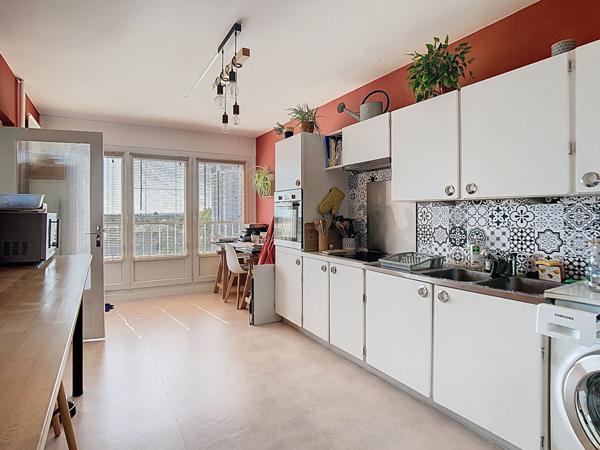 À vendre appartement T2 avec terrasse dans le centre ville d'Angers !