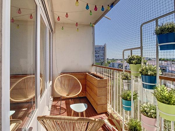 À vendre appartement T2 avec terrasse dans le centre ville d'Angers !