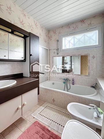 Maison 138 m2, 4 chbres, - LES BORDES (45460)