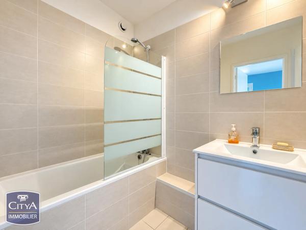 Appartement à vendre 2 pièces 49.3m² Saint-Jean-de-Braye (45800)