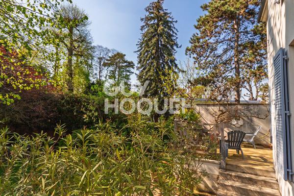 Belle maison à Croissy Sur Seine 8 pièce(s) 183 m2 sur 1000m2 de terrain