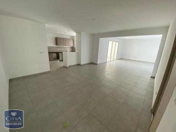Appartement à louer 4 pièces 114.37m²