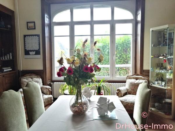 Maison à vendre 11 pièces de 249 m²