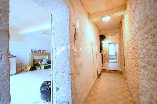 Maison de 76 m² à rénover avec 2 chambres et une cours Vaucouleurs (55140)