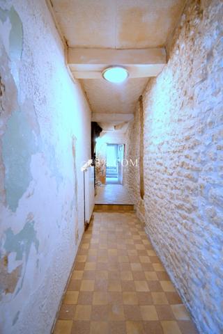 Maison de 76 m² à rénover avec 2 chambres et une cours Vaucouleurs (55140)