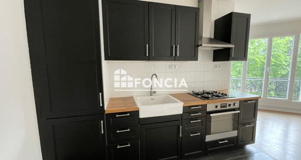Location Appartement 2 pièces 52.6 m² - Paris 75014
