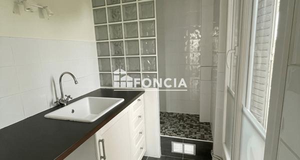 Location Appartement 2 pièces 52.6 m² - Paris 75014