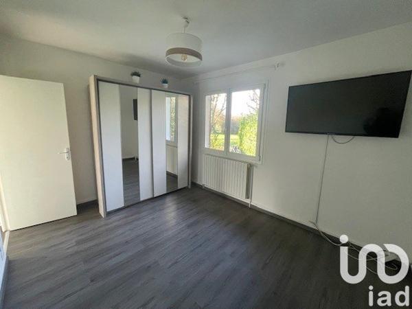 Maison traditionnelle 5 pièces de 110 m² à Courtenay (45320)