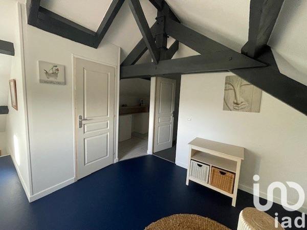 Maison traditionnelle 5 pièces de 110 m² à Courtenay (45320)