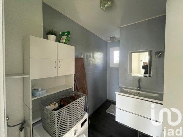 Maison traditionnelle 5 pièces de 110 m² à Courtenay (45320)