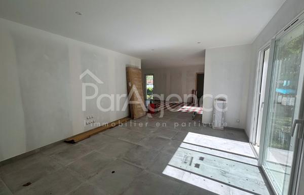 Maison neuve de plain-pied Terrasse sud-ouest Secteur pr
