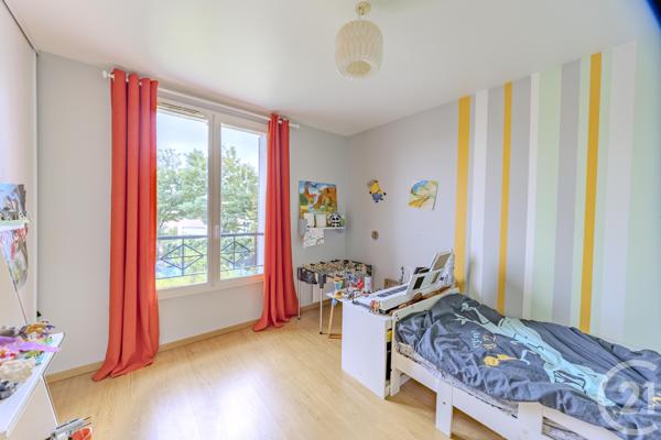 Maison à vendre  7 pièces - 122,70 m2 VIGNEUX SUR SEINE - 91