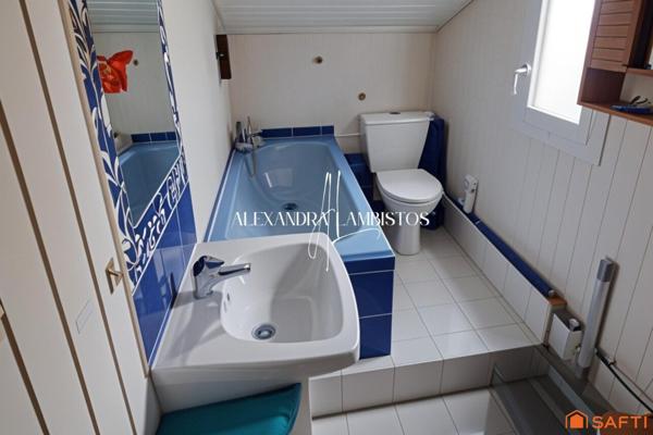 Maison - 7 pièces - 130m²