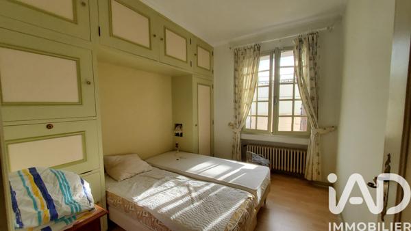 Maison à vendre 8 pièces 222,05 m² Beaucaire