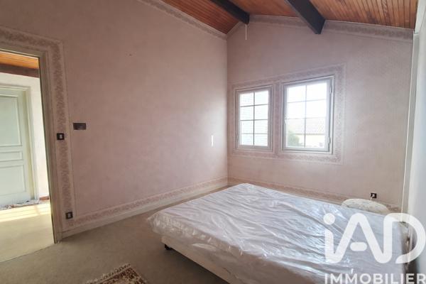 Maison à vendre 8 pièces 222,05 m² Beaucaire